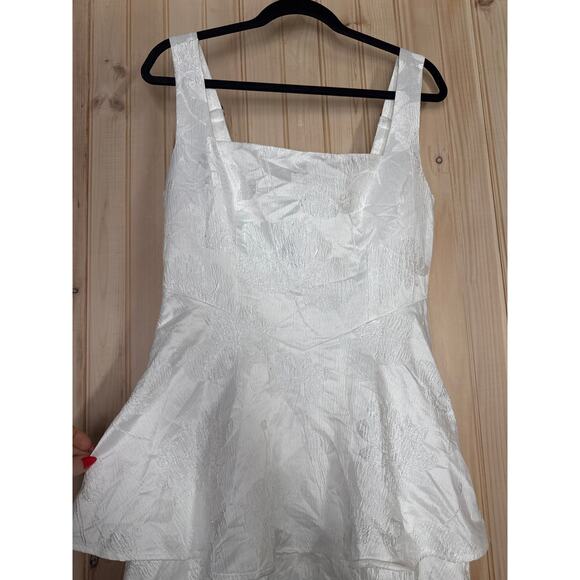 NWT Lulus Elinore White Jacquard Tiered Midi Dress Wedding Cocktail Size M - Picture 7 of 8